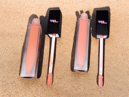 2 Shades Of Nudes Gloss